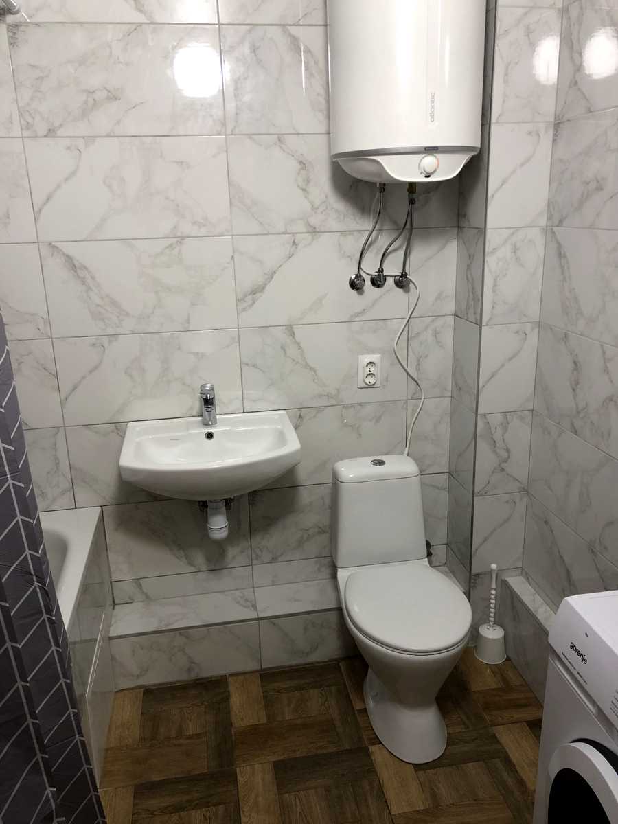 1815453775370414