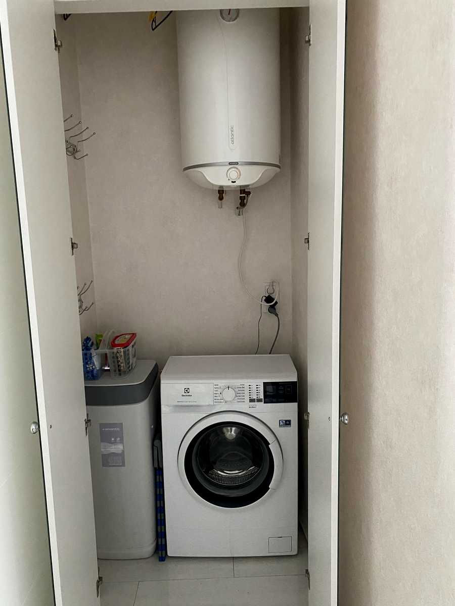 1834466173210972