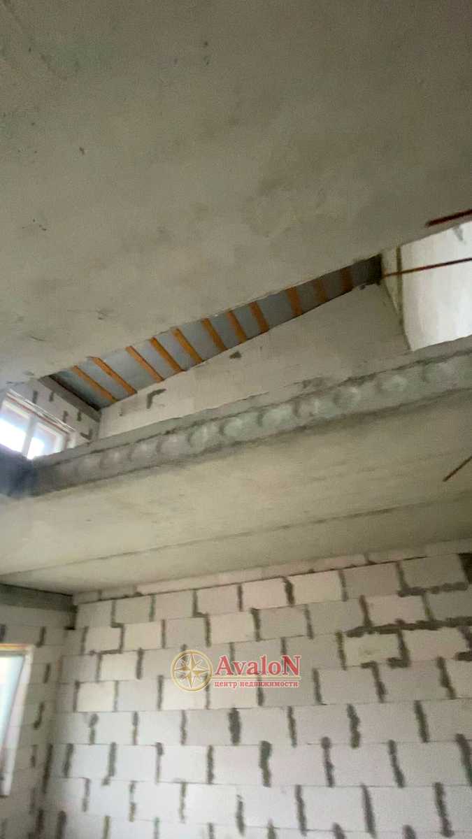 1830739126117903
