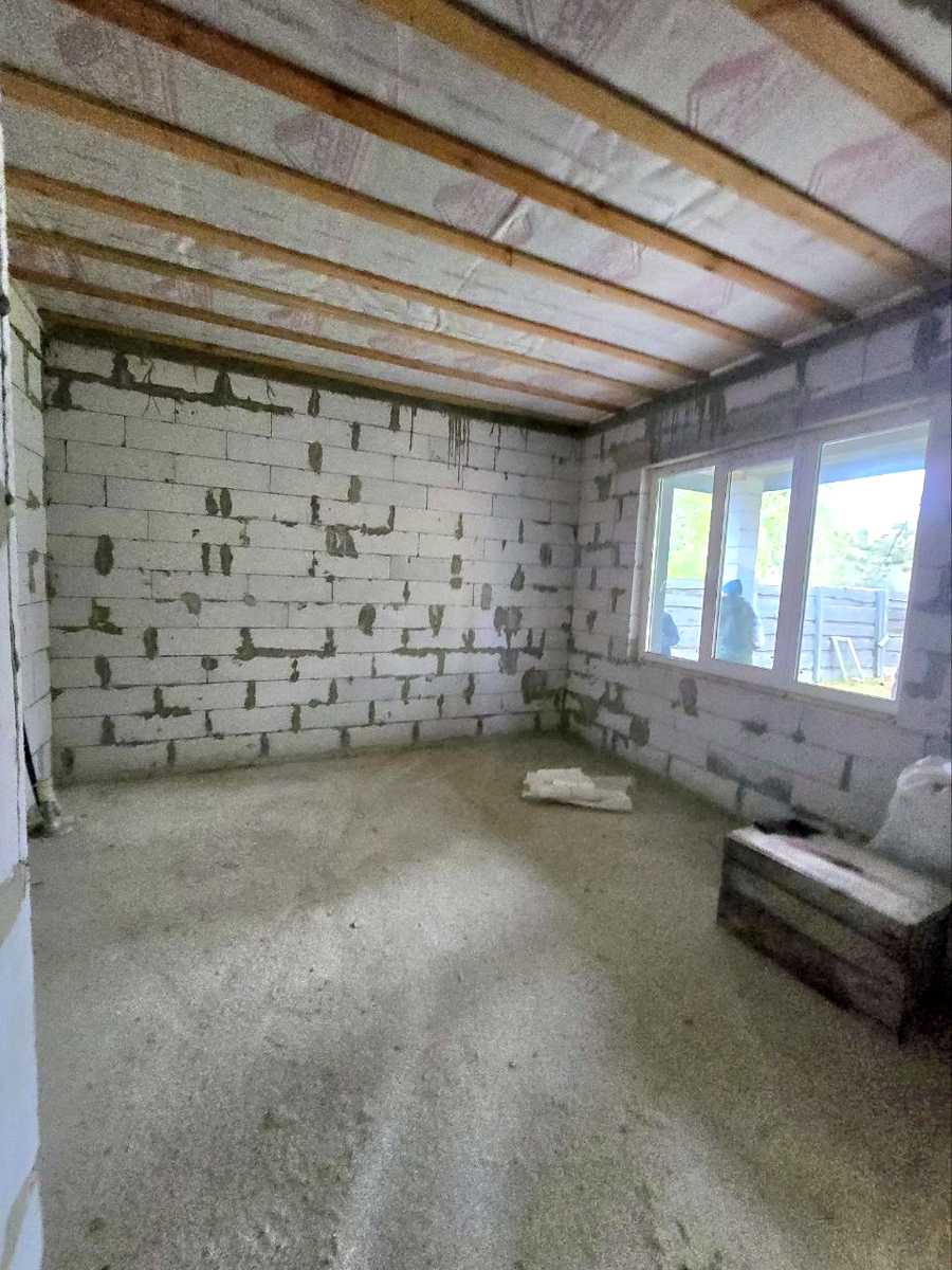 1845945025642907