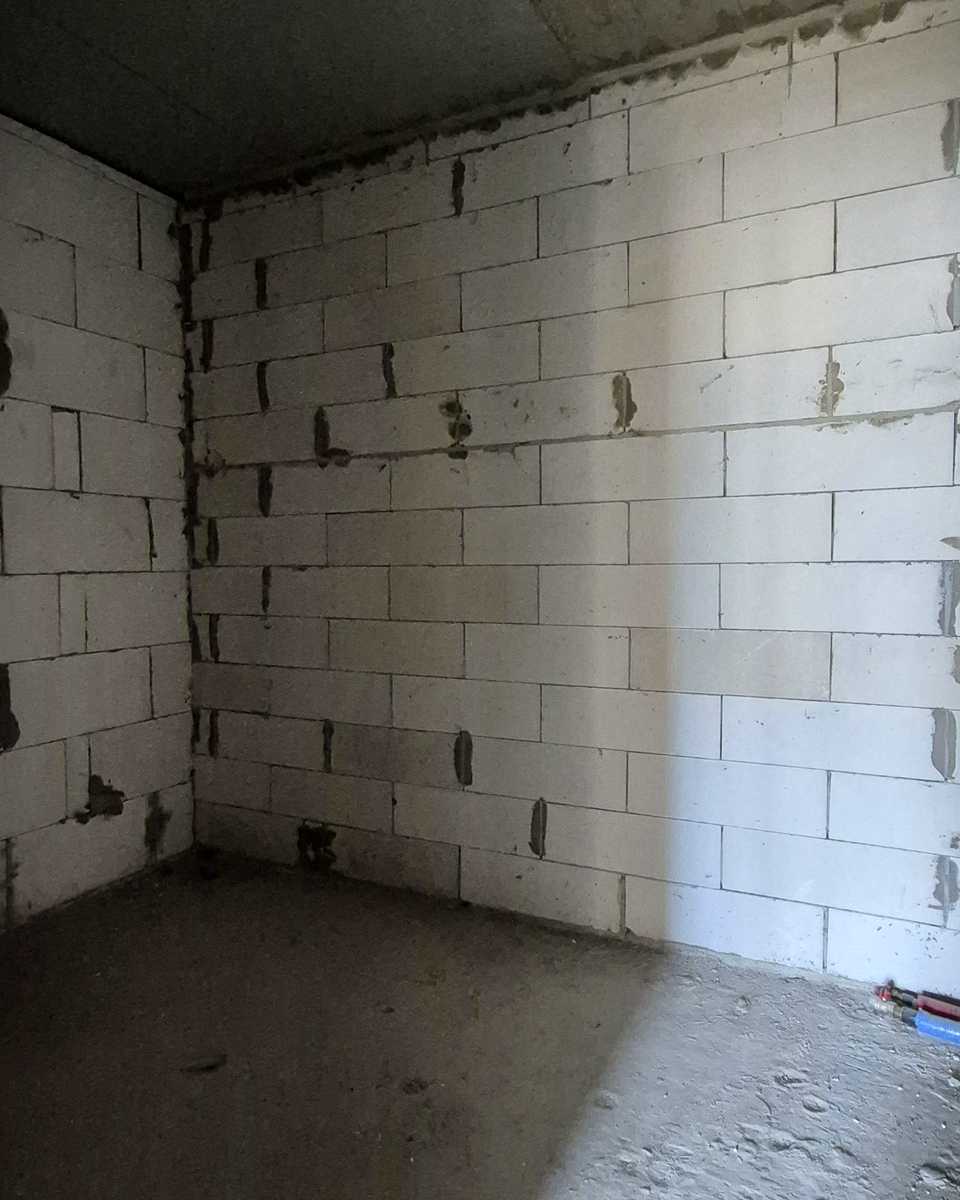 1845415388626051