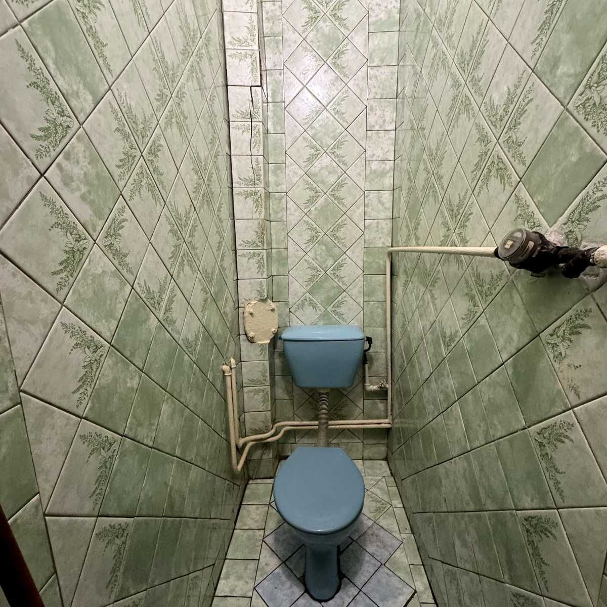 1848515213386674