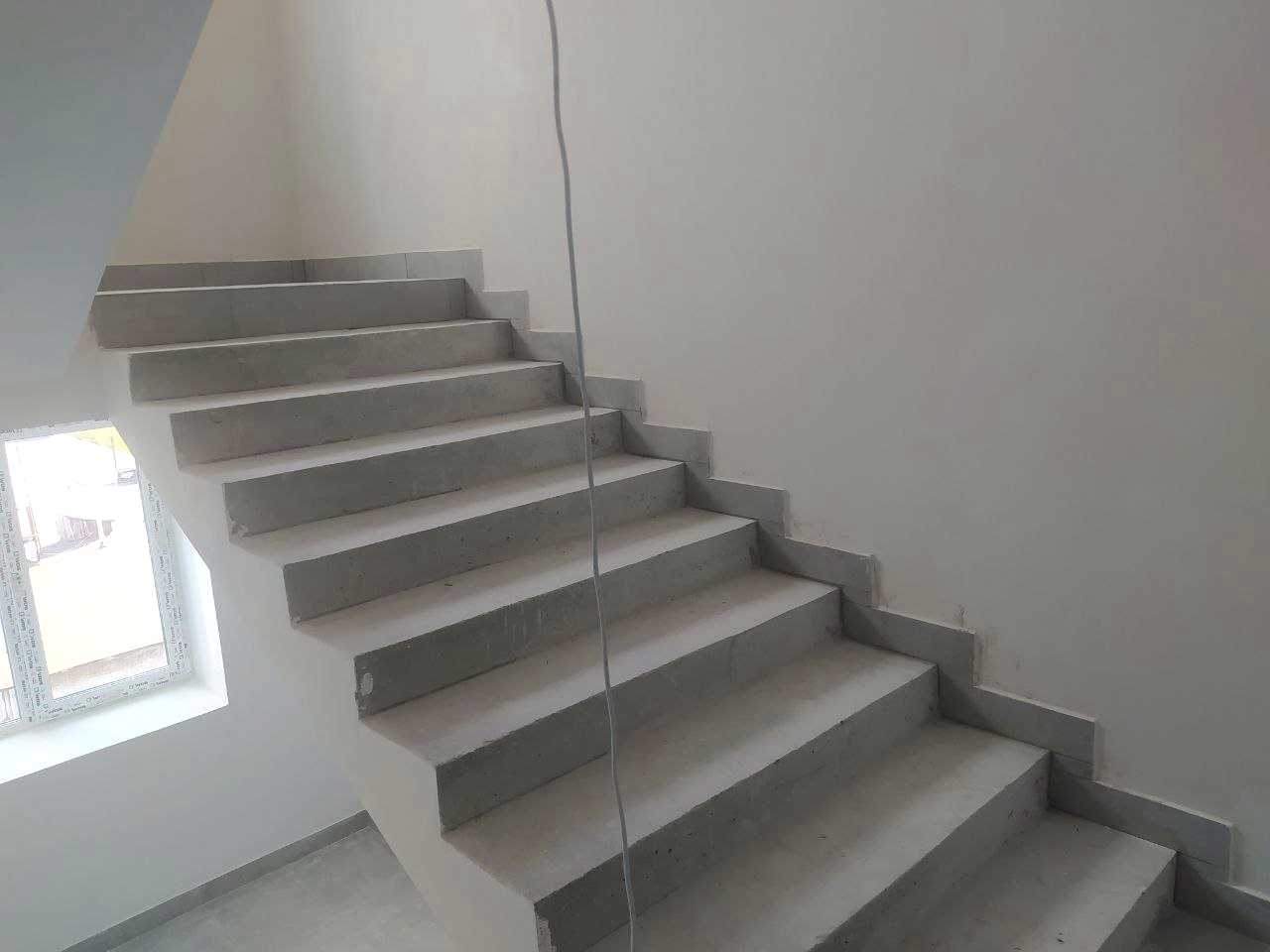 1842344693430814