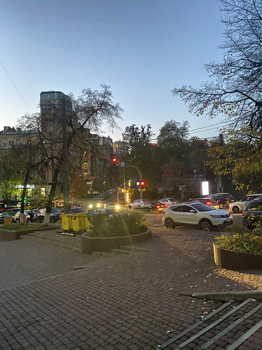 1850959733051557