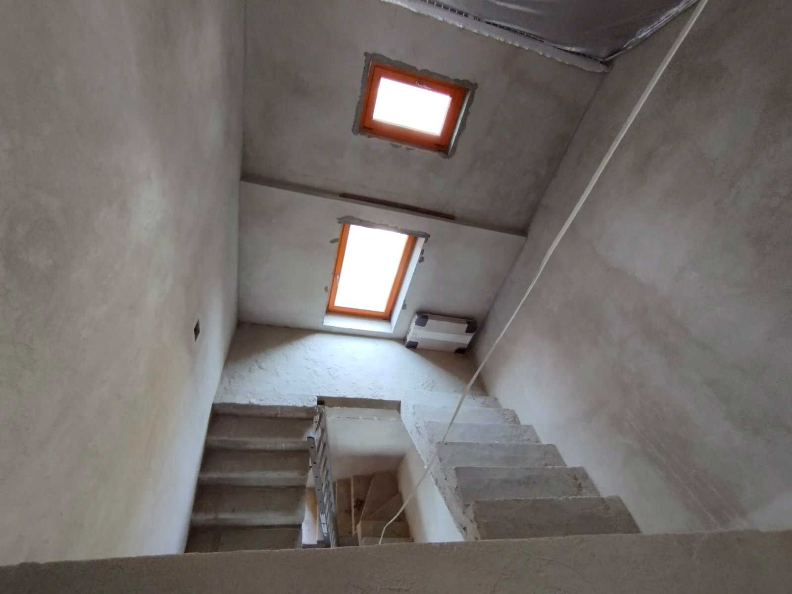 1796679639174948