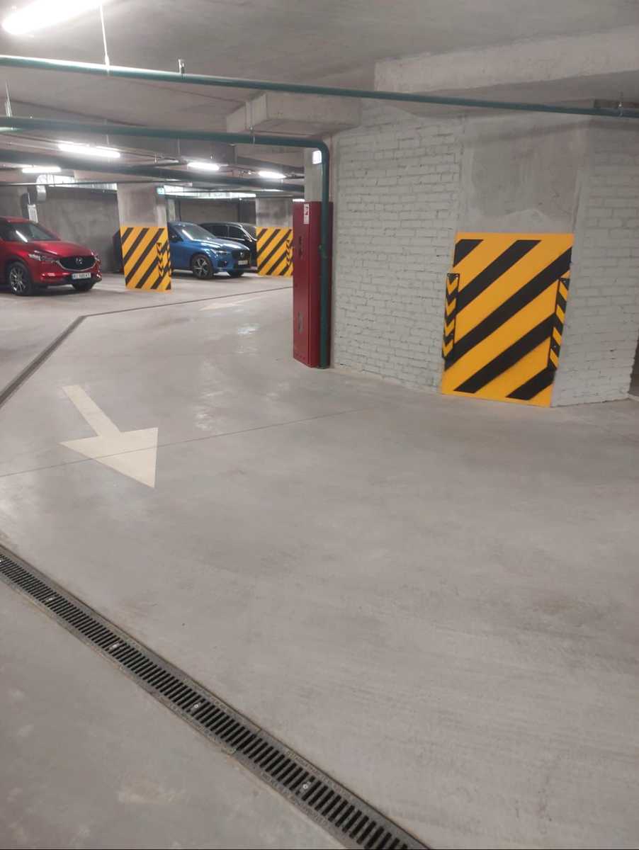 1842630918932114
