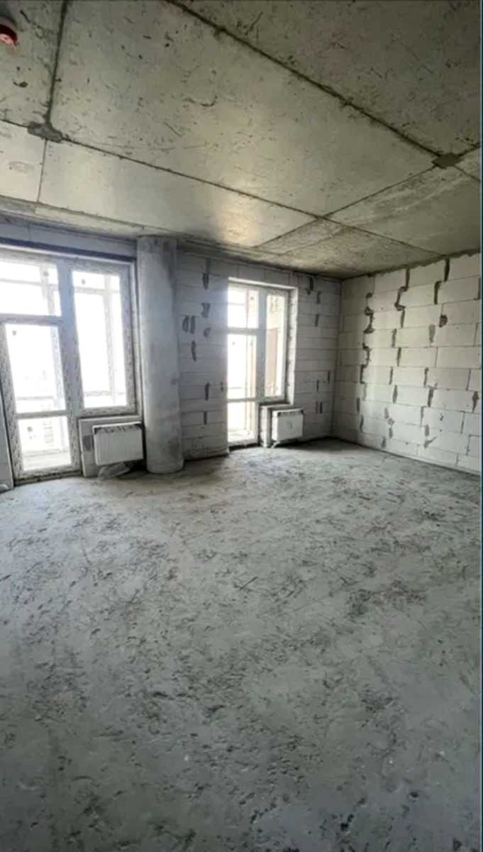 1836530623730937