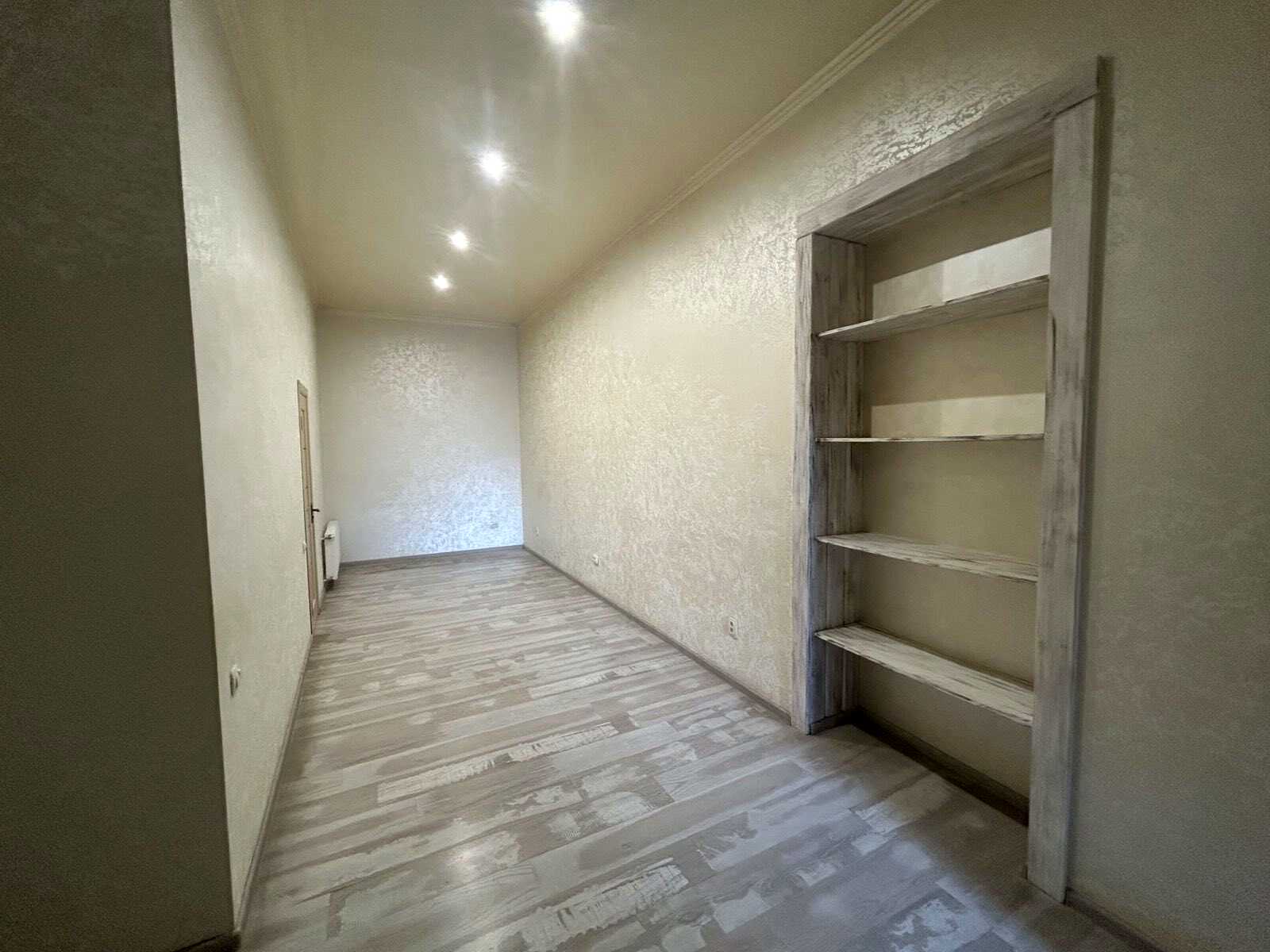 1845085034413949