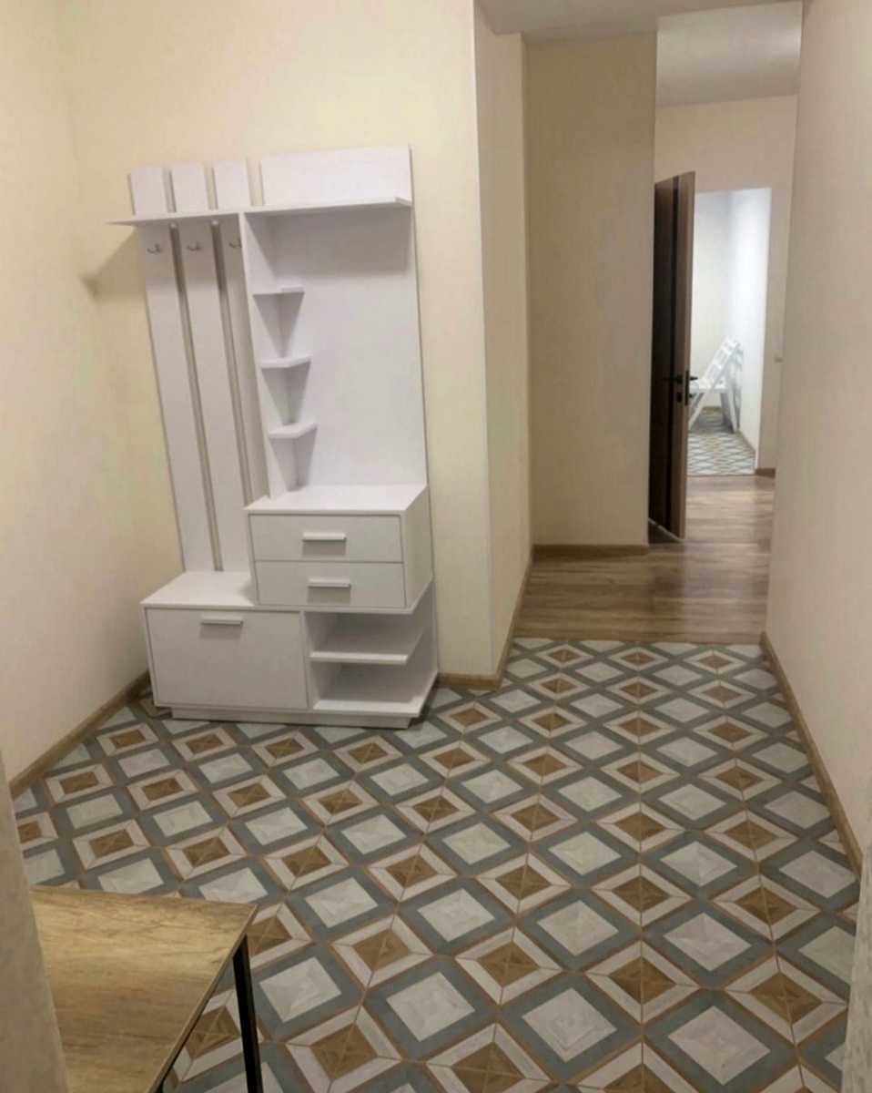 1813911295008700