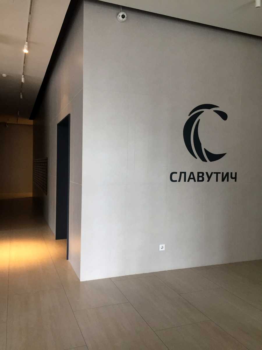 1677273726768909
