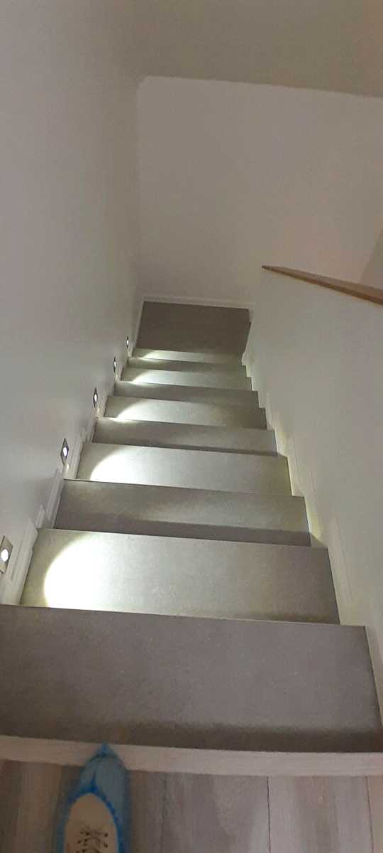 1836525472660668