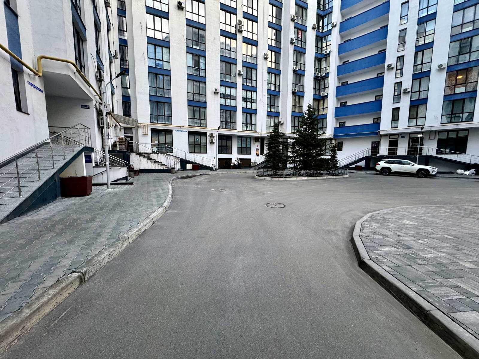1794334221804930
