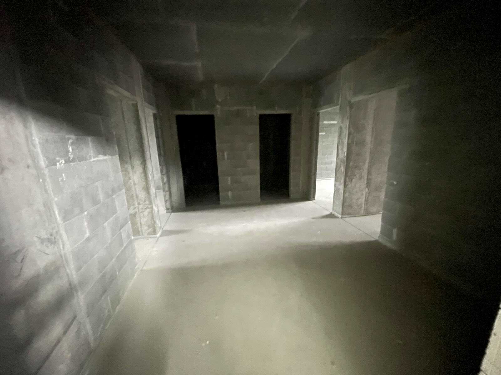 1851659565804154