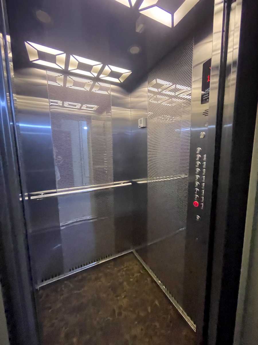 1818725829004397