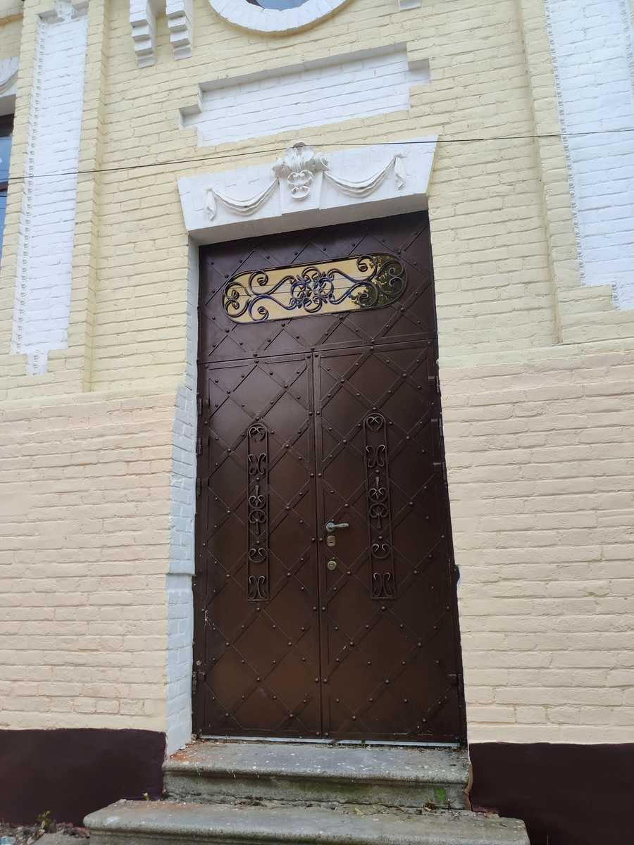 1832177855934917