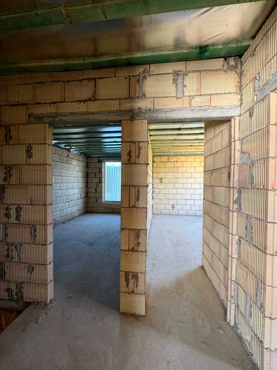 1838526470894942