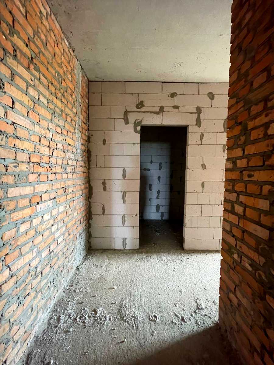 1842142258016917