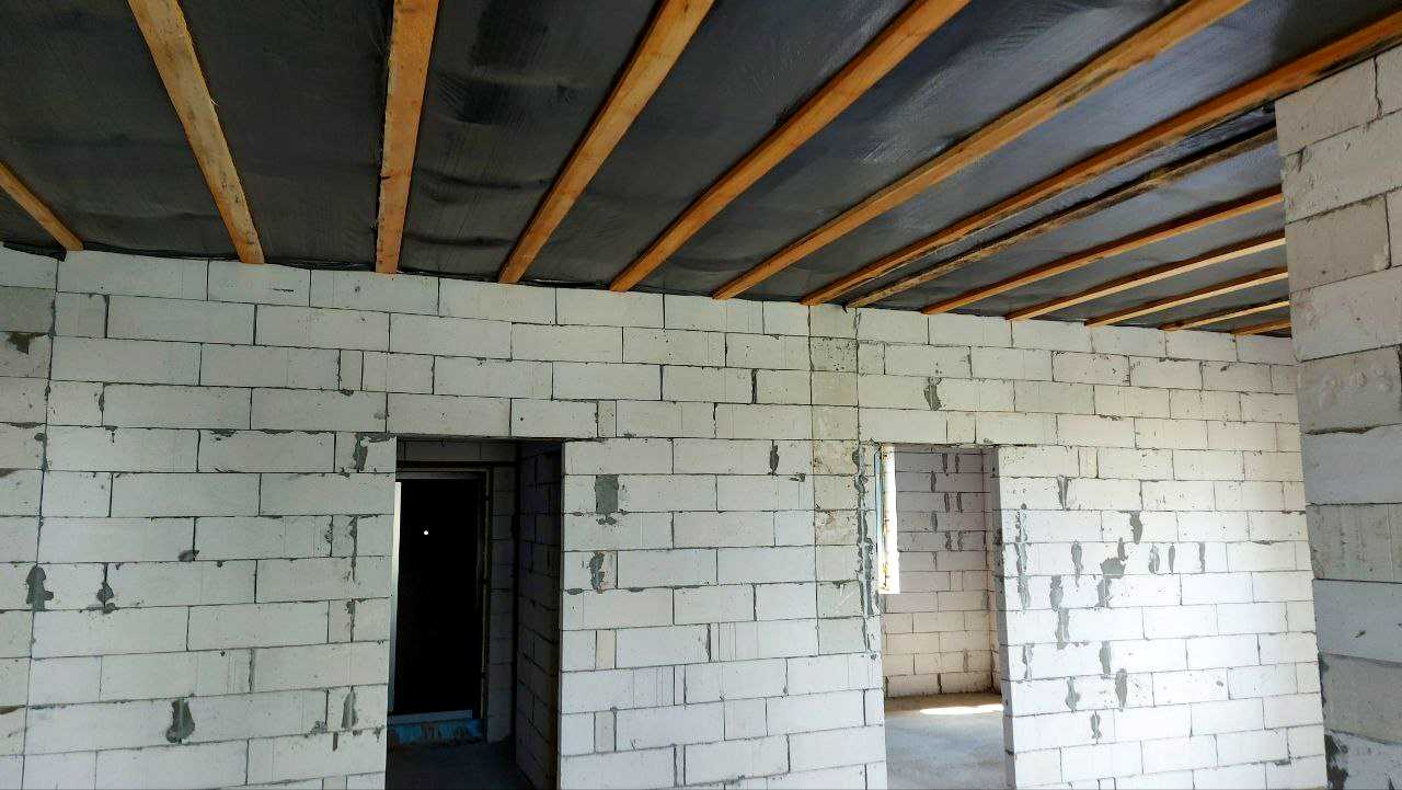 1792155658482383