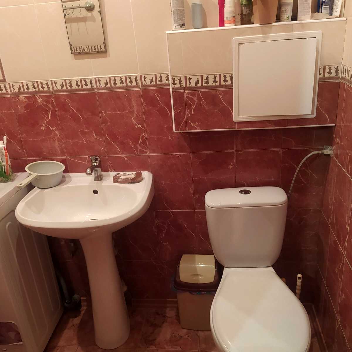 1794670291384652