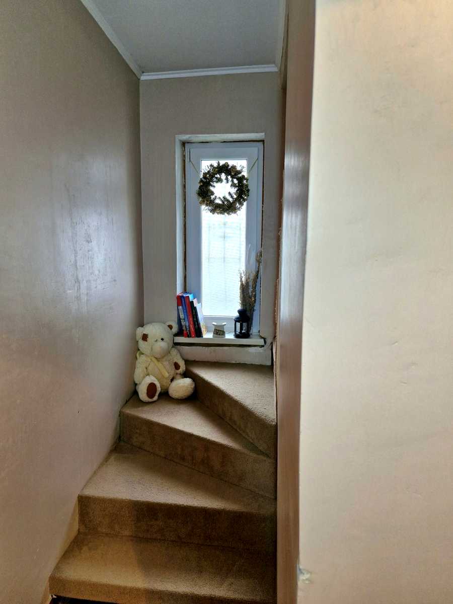 1839612712701009