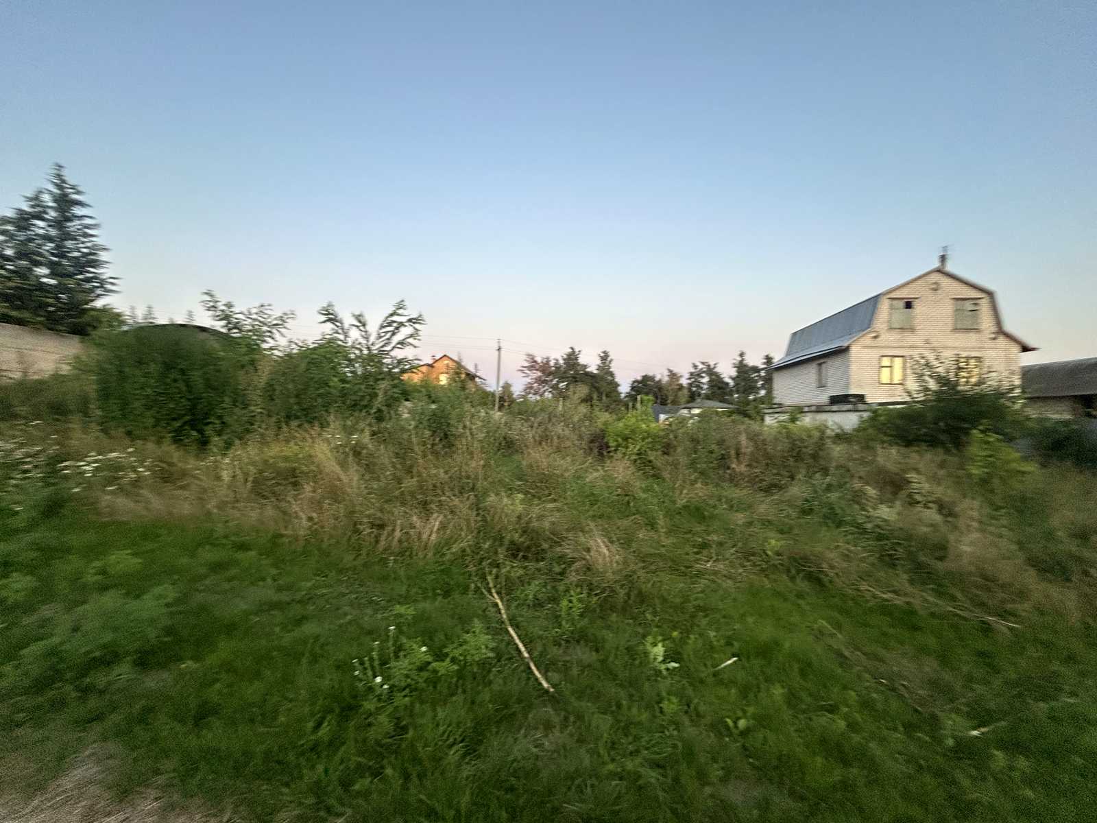 1840445818808214