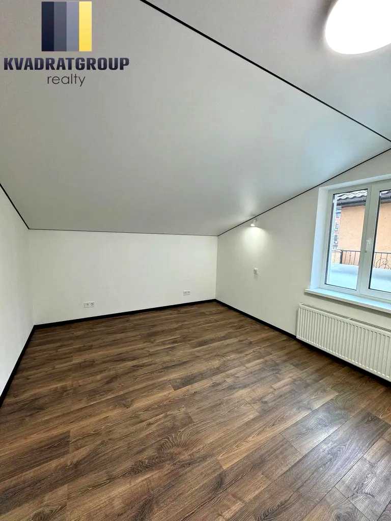 1850589988774023