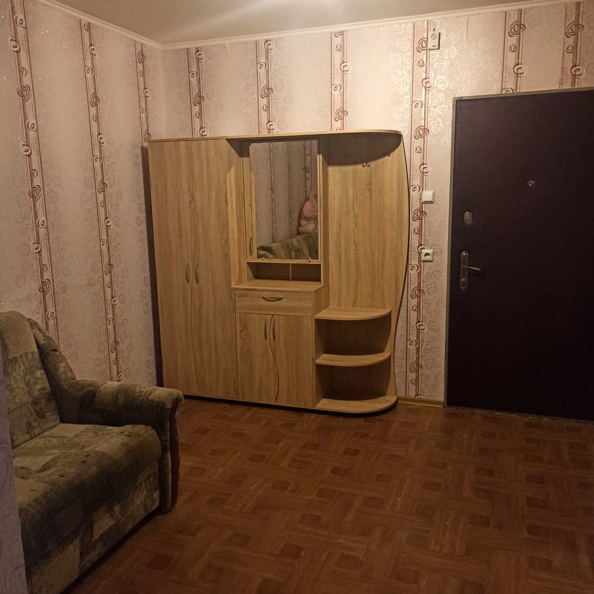 1735002262610247