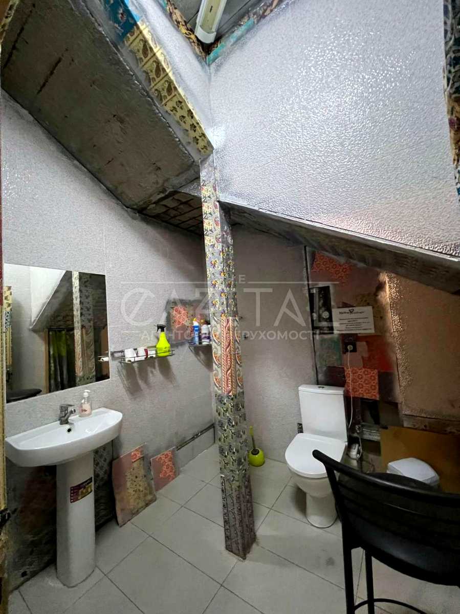 1834283395819549
