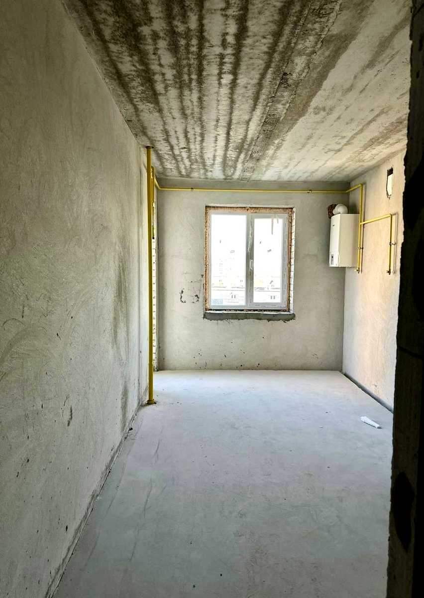 1850774259676257