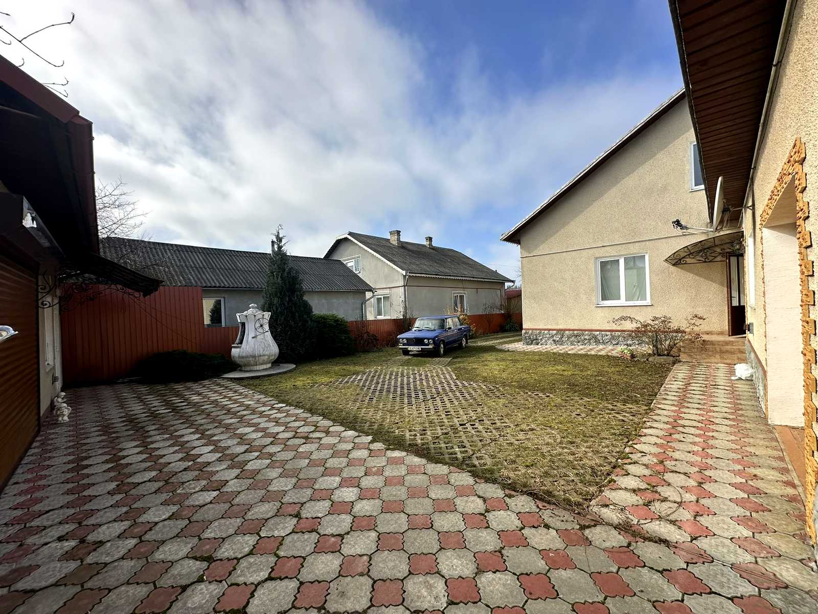 1798026521835392