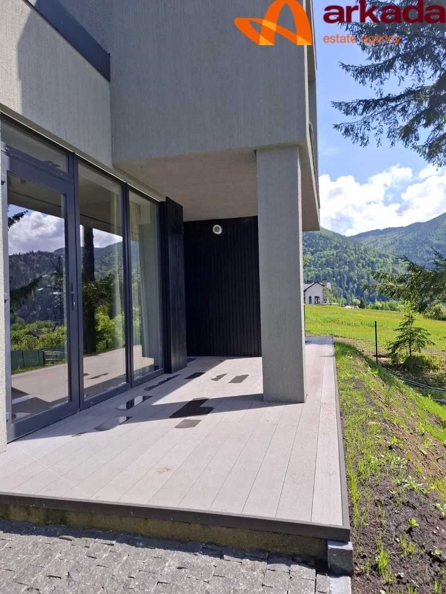 1849660251975833