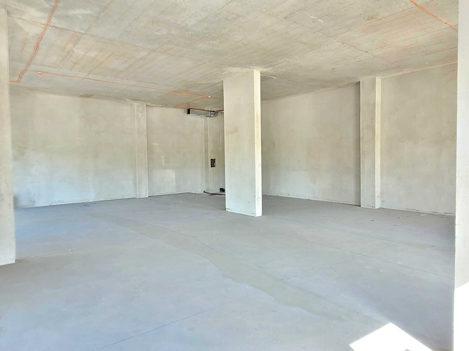 1835995998919179