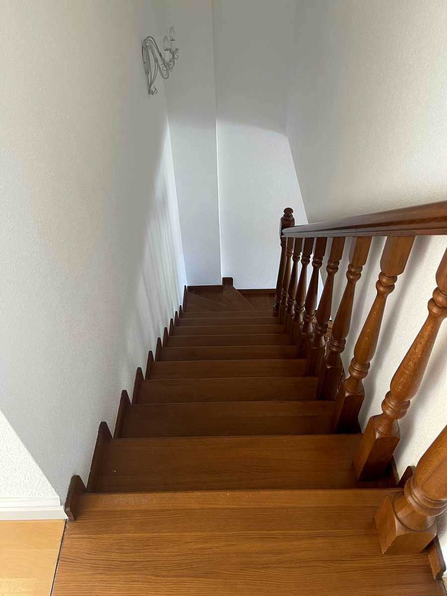 1763691405586241