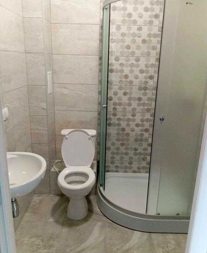 1838352691947666