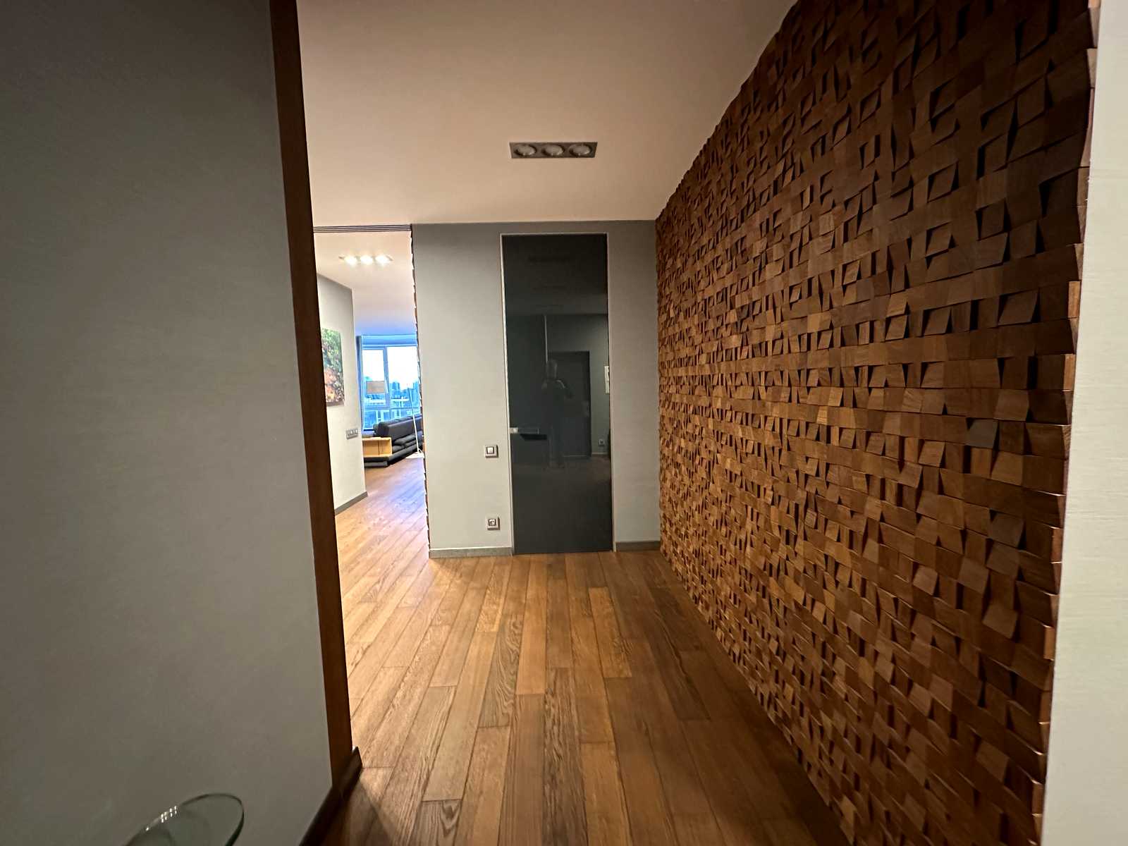 1813168615456921
