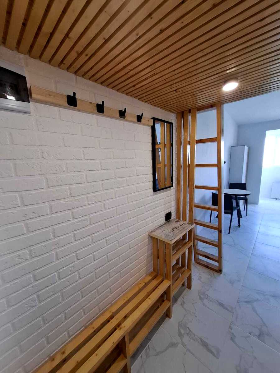 1850393861557897