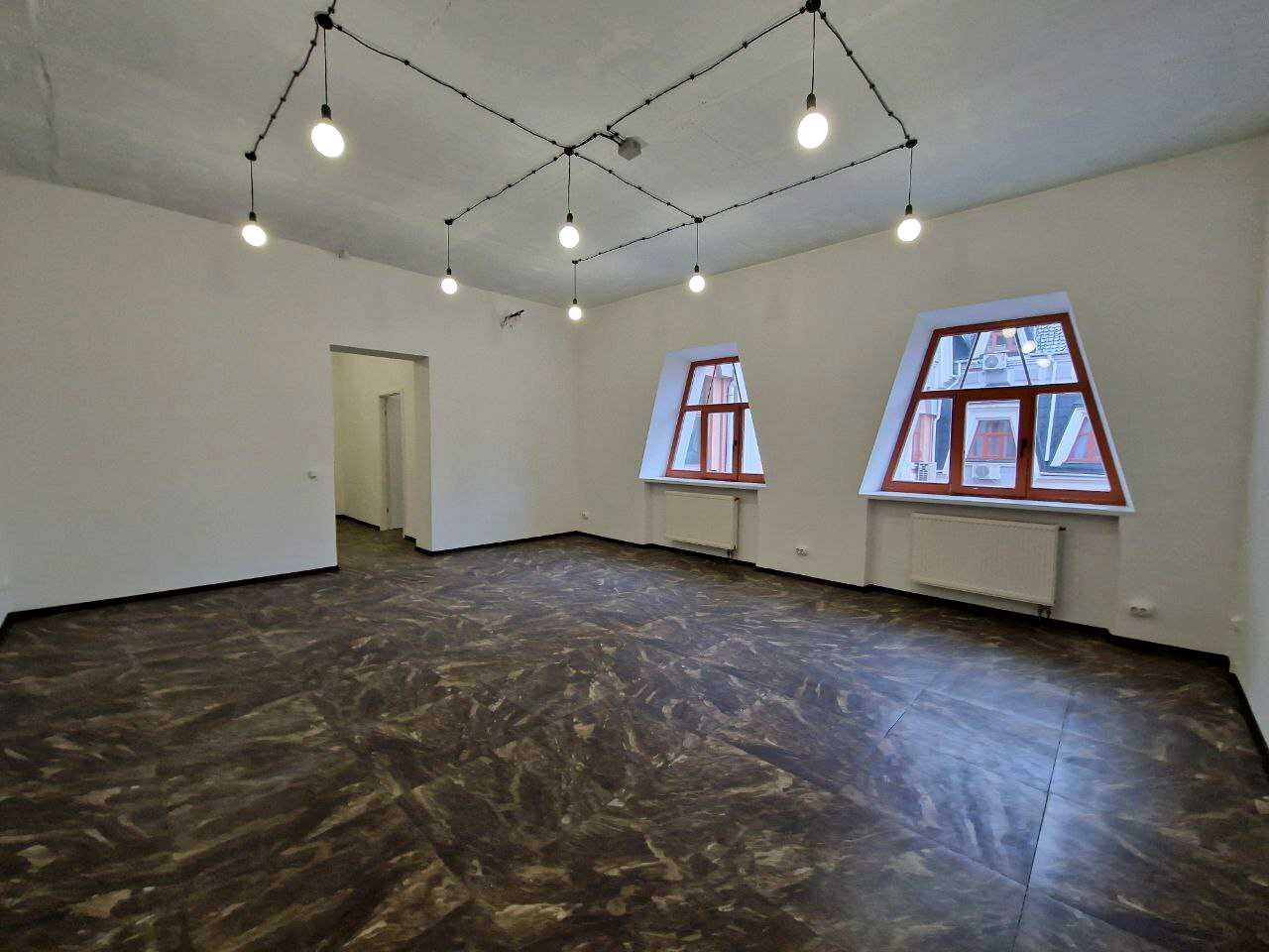 1800577512573281