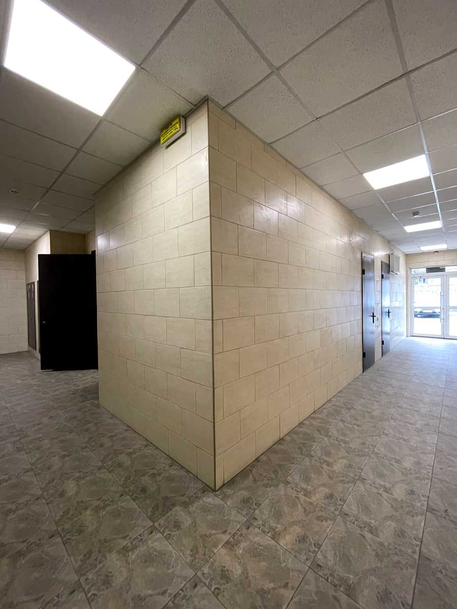1830318917038697