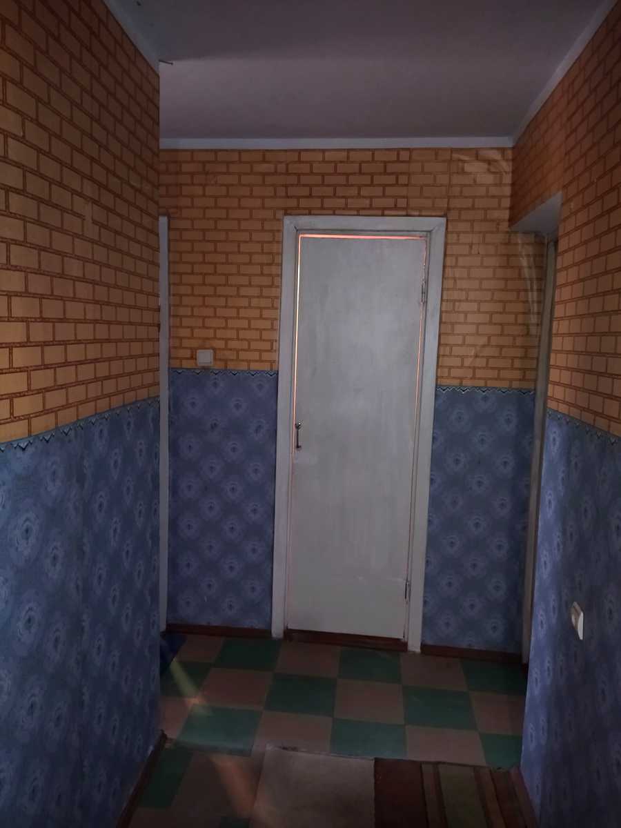 1833123088694462