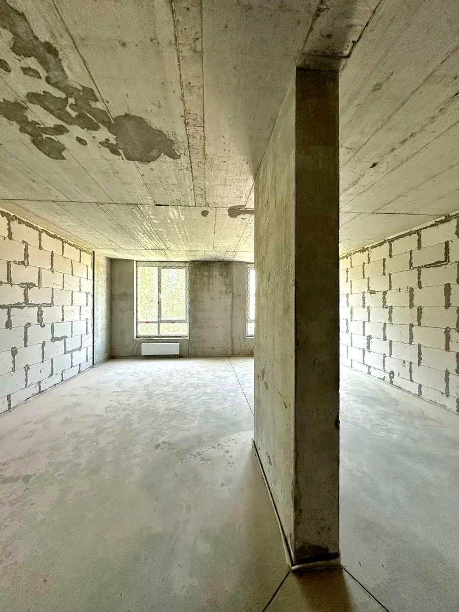 1833990799155326