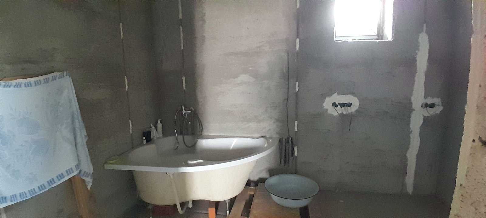 1849042712936731