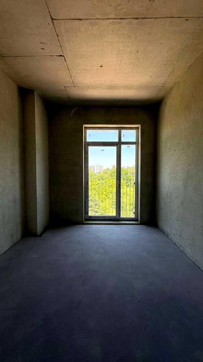 1835096089728052