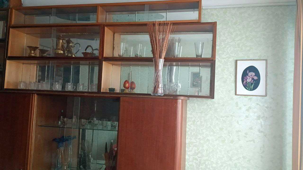 1836535924815868