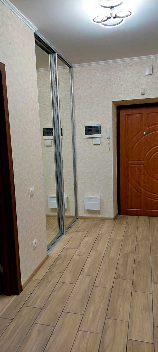 1800500392008475