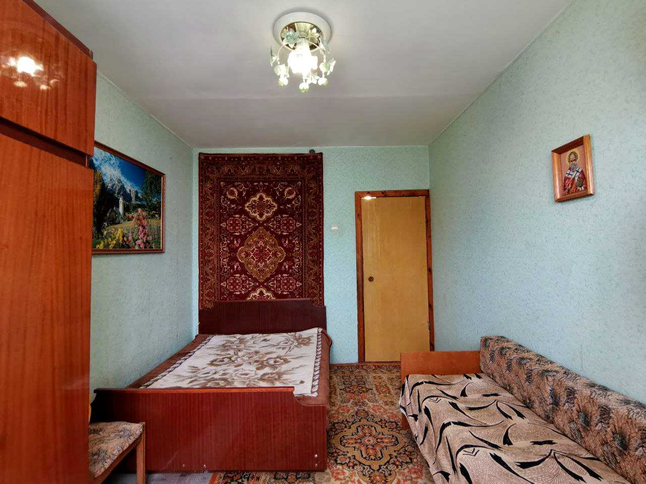 1800945143100573