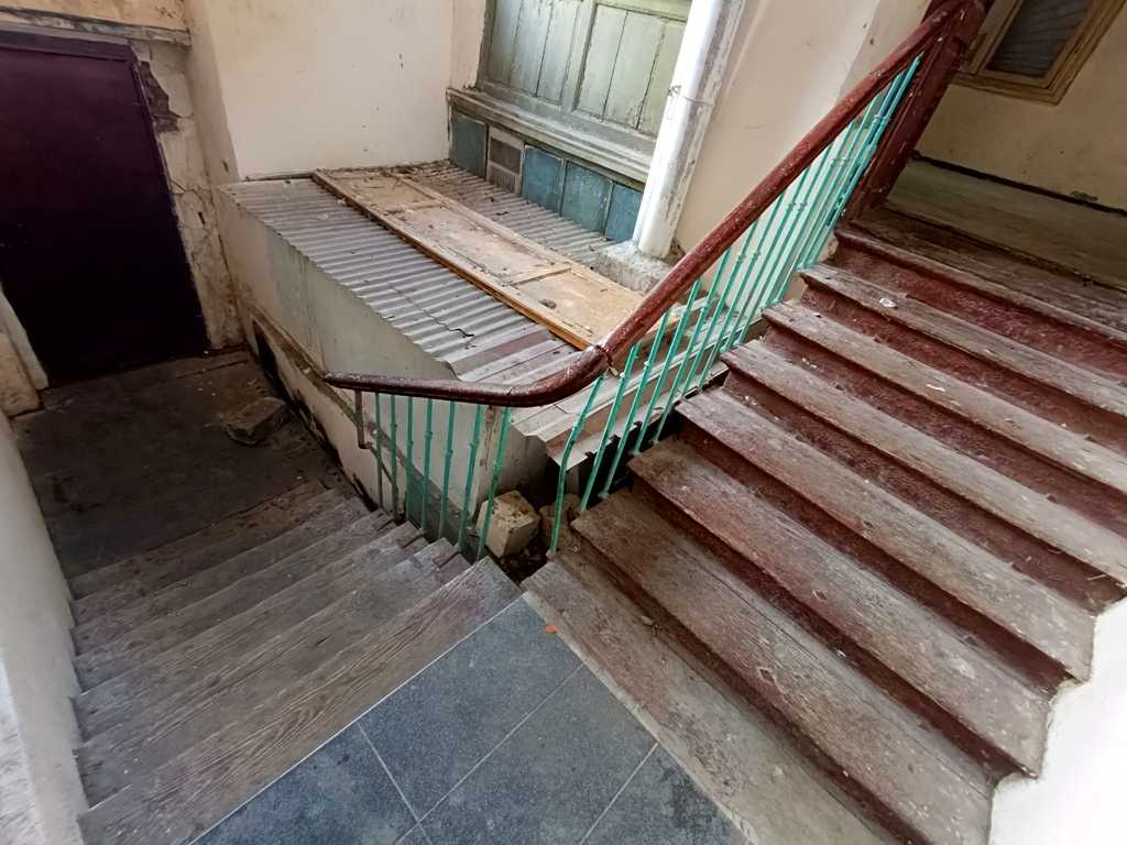 1788819932110359