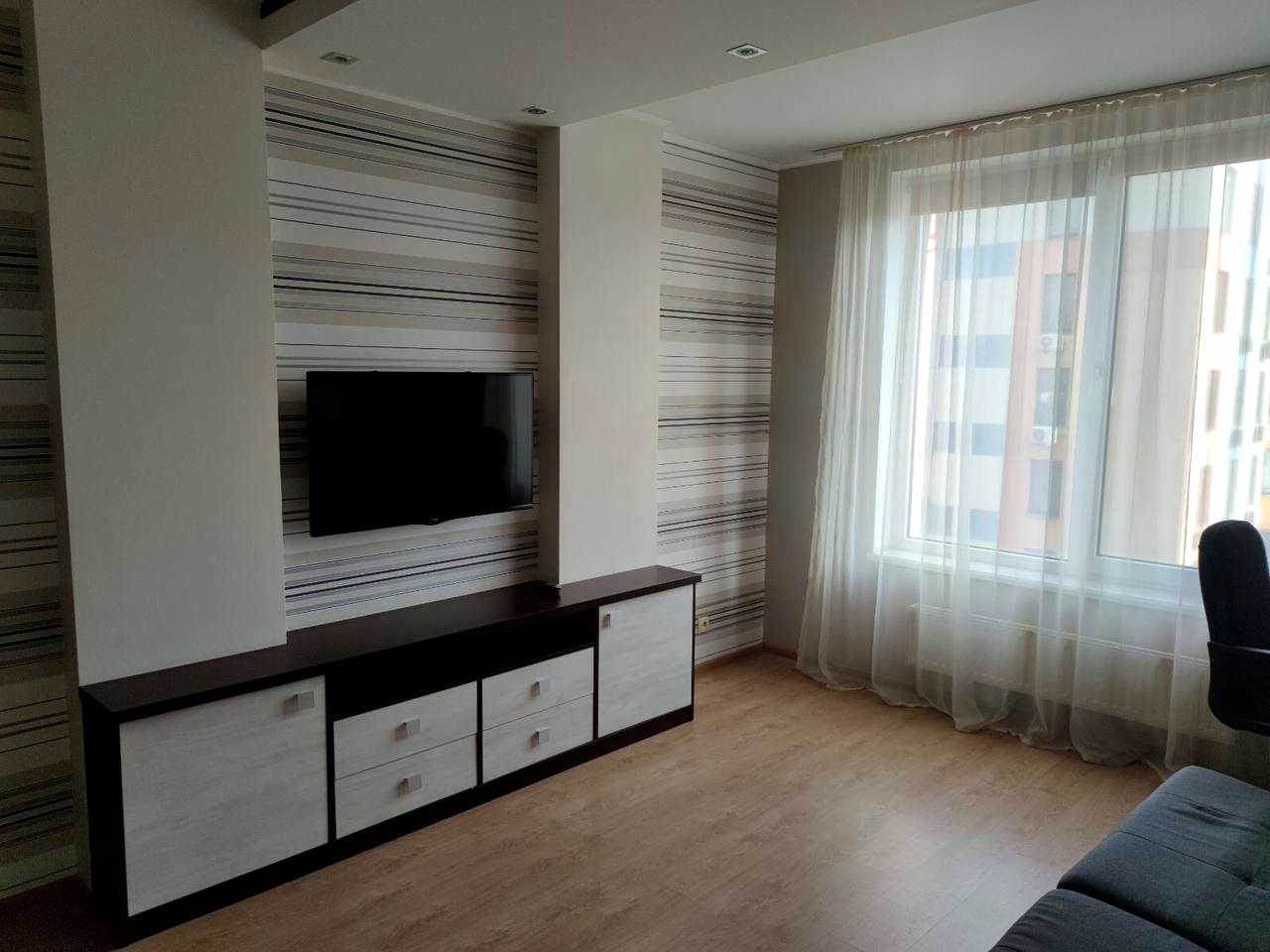 1822687688657279