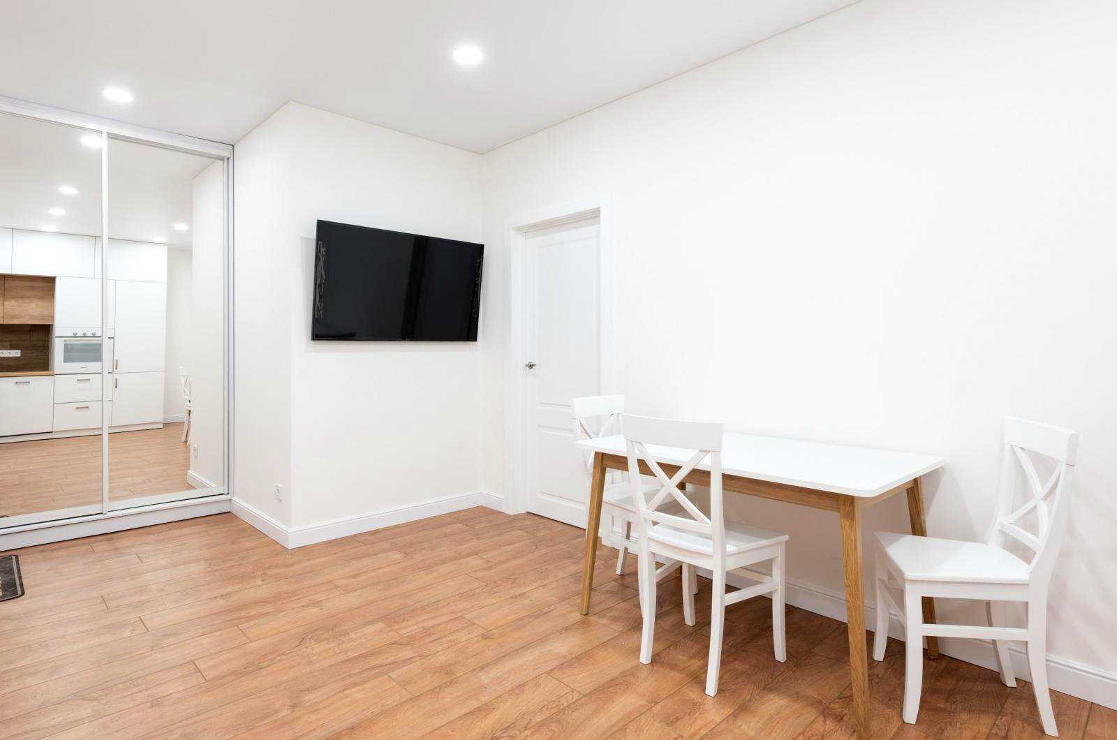 1736160524138426