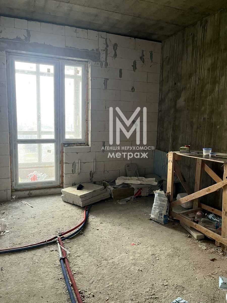 1791052375229939