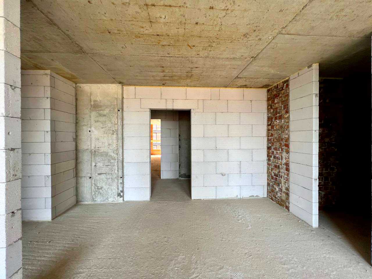 1842806538657450